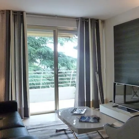 Domaine Croix Des Gardes Apartment Cannes